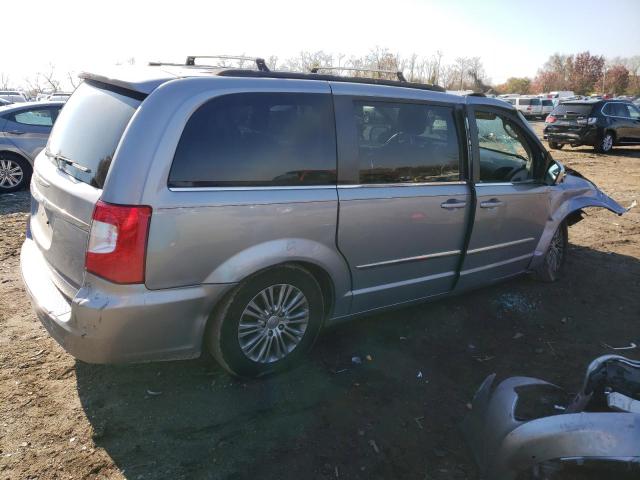 Photo 3 from auction – 2014 CHRYSLER TOWN & COU with VIN 2C4RC1CG4ER115923
