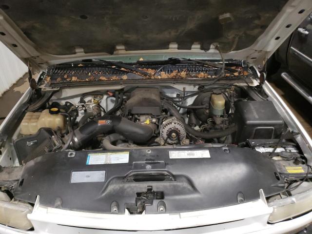Photo 11 from auction – 2000 CHEVROLET SILVERADO with VIN 2GCEK19T0Y1373607