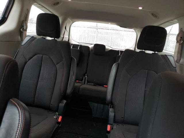 Photo 10 from auction – 2017 CHRYSLER PACIFICA with VIN 2C4RC1DG1HR684134