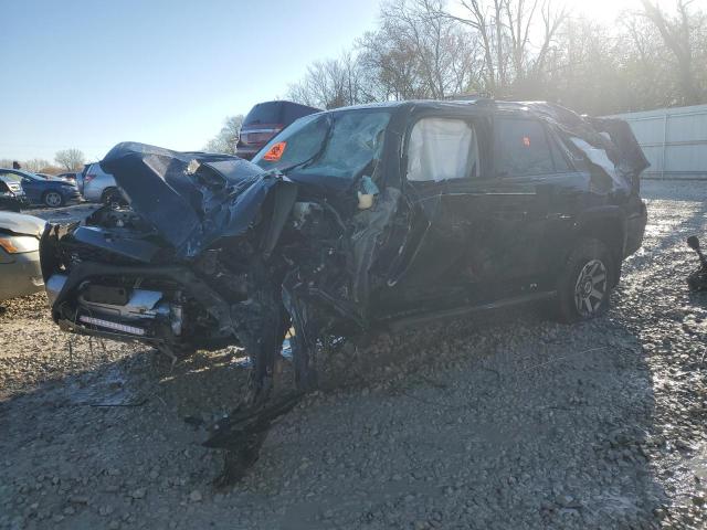 TOYOTA 4RUNNER SR 2019 with VIN JTEBU5JR1K5710145 - Photo from auction