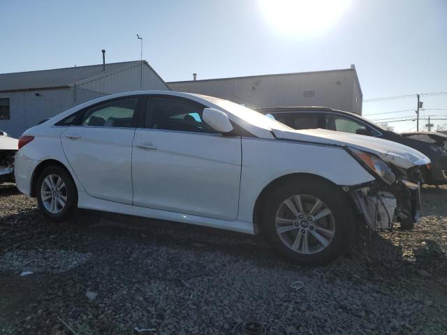 Photo 4 from auction – 2014 HYUNDAI SONATA GLS with VIN 5NPEB4ACXEH858022