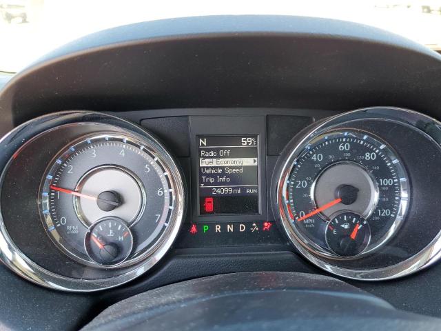 Photo 9 from auction – 2015 CHRYSLER TOWN & COU with VIN 2C4RC1GG0FR590884
