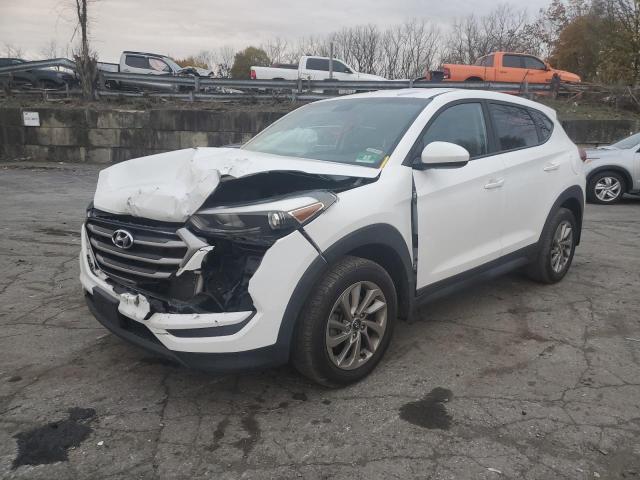 HYUNDAI TUCSON SE 2018 with VIN KM8J2CA40JU702729 - Photo from auction