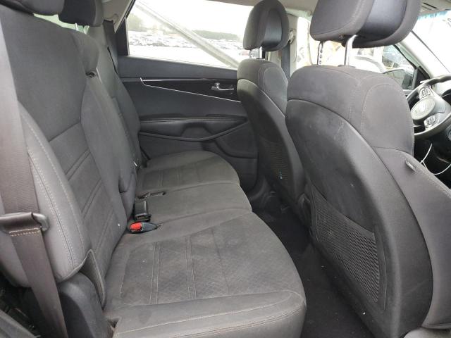 Photo 11 from auction – 2016 KIA SORENTO LX with VIN 5XYPGDA39GG041659