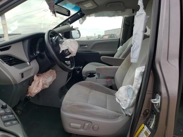 Photo 7 from auction – 2015 TOYOTA SIENNA LE with VIN 5TDKK3DC6FS569112