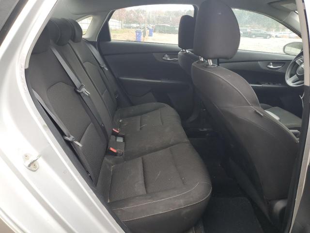 Photo 10 from auction – 2019 KIA FORTE FE with VIN 3KPF24AD3KE006883