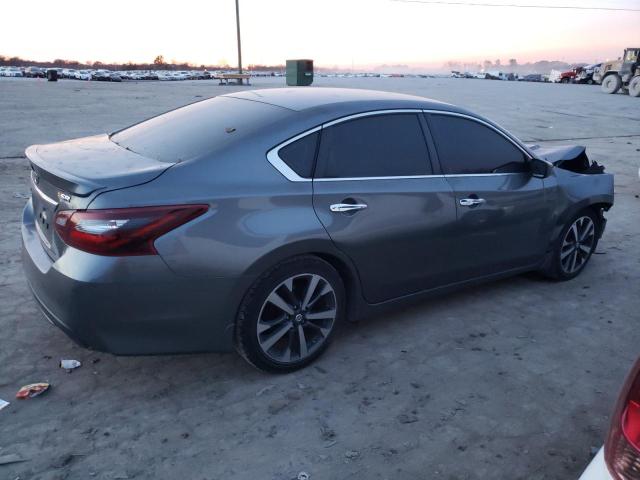 Photo 3 from auction – 2017 NISSAN ALTIMA 2.5 with VIN 1N4AL3AP5HC166085