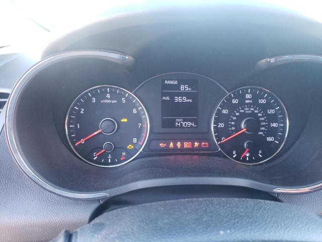 Photo 9 from auction – 2016 KIA FORTE LX with VIN KNAFK4A69G5439352