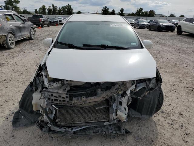 Photo 5 from auction – 2013 TOYOTA PRIUS V with VIN JTDZN3EU5D3224679