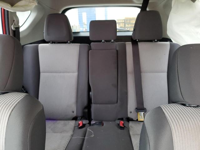 Photo 10 from auction – 2015 TOYOTA RAV4 LE with VIN JTMBFREV8FJ015932