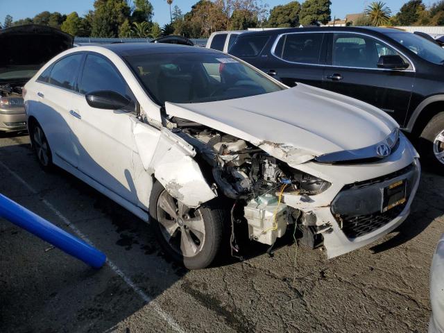 Photo 4 from auction – 2012 HYUNDAI SONATA HYB with VIN KMHEC4A49CA046359
