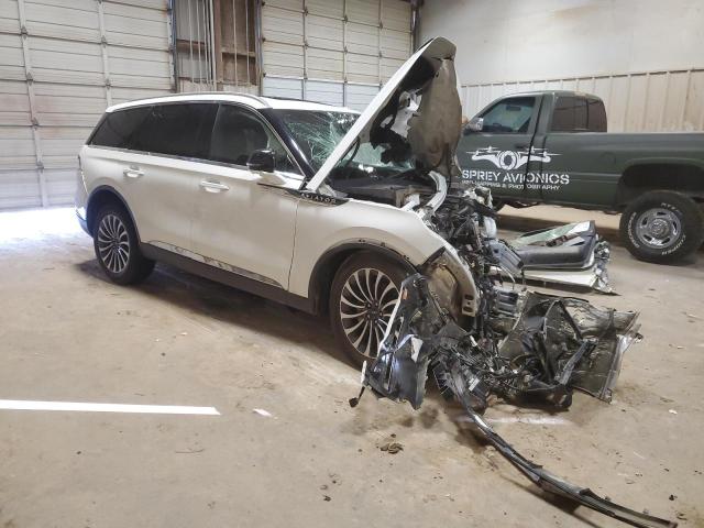 Photo 4 from auction – 2021 LINCOLN AVIATOR RE with VIN 5LM5J7XC1MGL05962