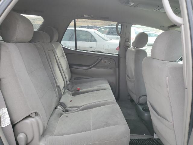 Photo 11 from auction – 2005 TOYOTA SEQUOIA SR with VIN 5TDBT44A05S252605