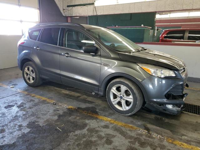 Photo 4 from auction – 2016 FORD ESCAPE SE with VIN 1FMCU9GX5GUB80356