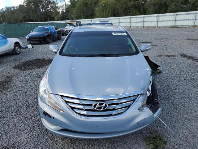 Photo 5 from auction – 2011 HYUNDAI SONATA SE with VIN 5NPEC4AC5BH044398