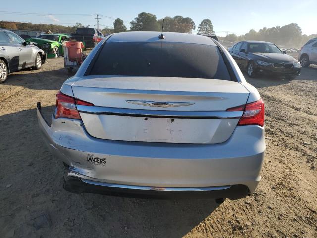 Photo 6 from auction – 2012 CHRYSLER 200 TOURIN with VIN 1C3CCBBB3CN177121