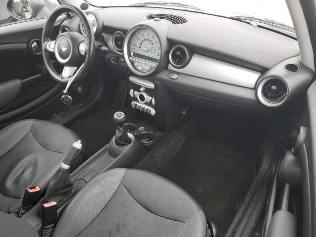 Photo 8 from auction – 2008 MINI COOPER with VIN WMWMF335X8TU68947