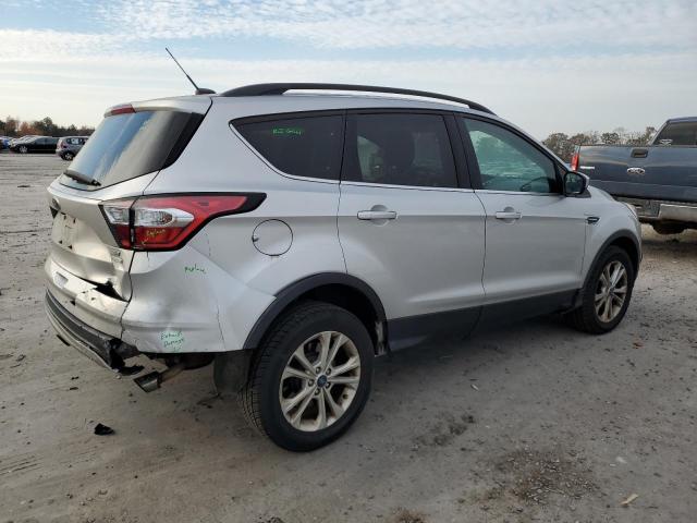 Photo 3 from auction – 2018 FORD ESCAPE SE with VIN 1FMCU0GD9JUC44245