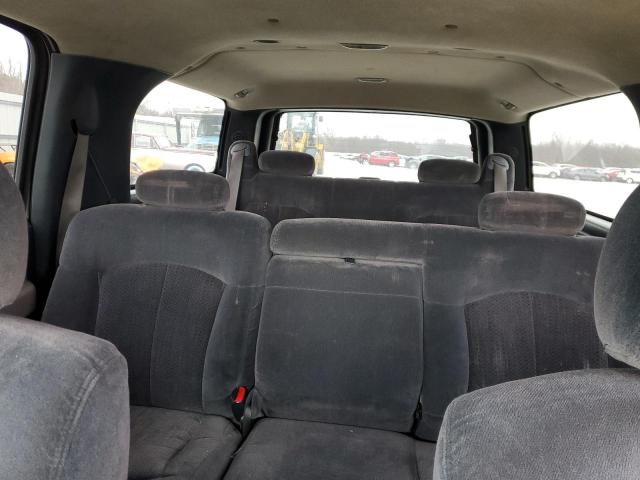 Photo 10 from auction – 2002 CHEVROLET SUBURBAN K with VIN 3GNFK16Z22G219337