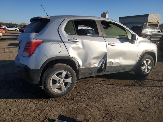 Photo 3 from auction – 2016 CHEVROLET TRAX LS with VIN KL7CJNSB2GB563102