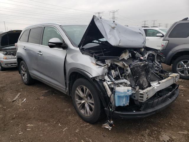 Photo 4 from auction – 2015 TOYOTA HIGHLANDER with VIN 5TDJKRFHXFS197409