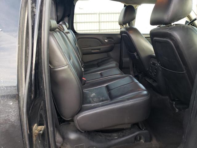 Photo 10 from auction – 2011 CHEVROLET AVALANCHE with VIN 3GNTKFE36BG113583