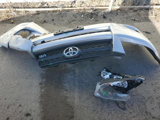Photo 12 from auction – 2010 TOYOTA RAV4 with VIN 2T3BK4DV4AW020670