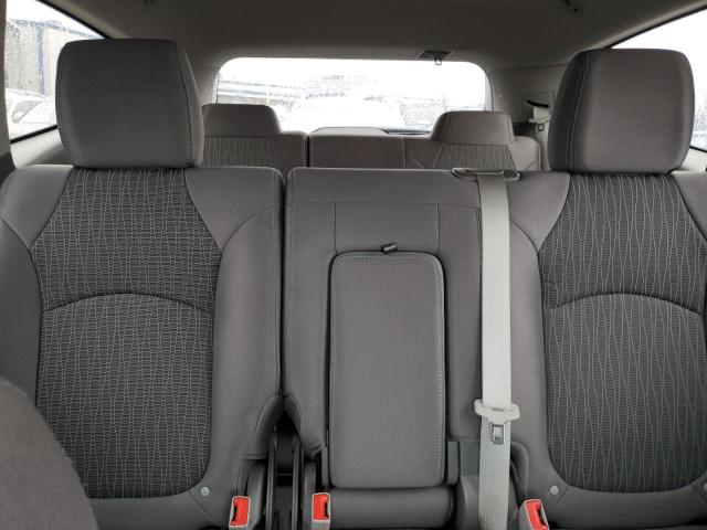 Photo 10 from auction – 2017 CHEVROLET TRAVERSE L with VIN 1GNKRFED9HJ166432