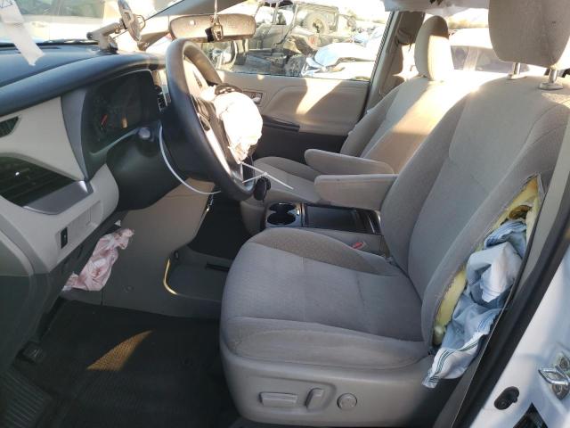 Photo 7 from auction – 2017 TOYOTA SIENNA LE with VIN 5TDKZ3DC4HS878642