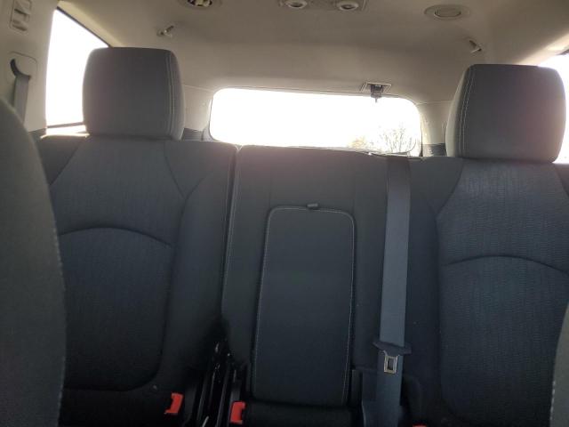 Photo 10 from auction – 2017 CHEVROLET TRAVERSE L with VIN 1GNKRGKD4HJ200870