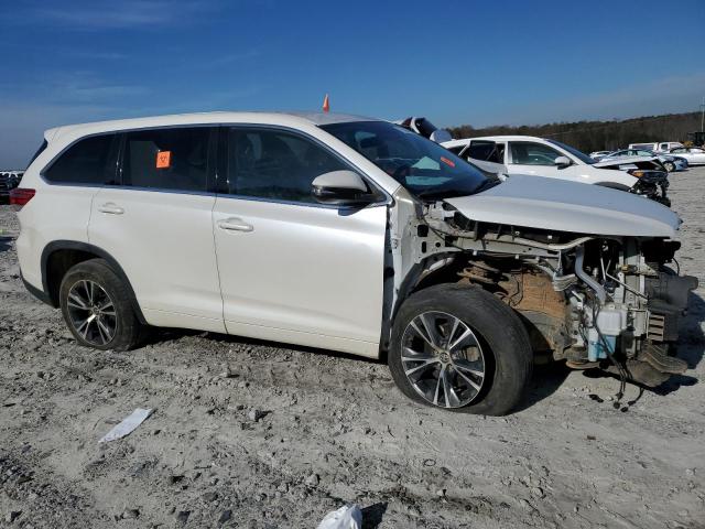 Photo 4 from auction – 2018 TOYOTA HIGHLANDER with VIN 5TDZARFH5JS040370