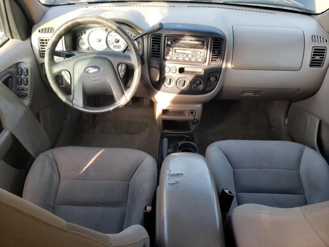 Photo 8 from auction – 2001 FORD ESCAPE XLT with VIN 1FMYU03191KE70945