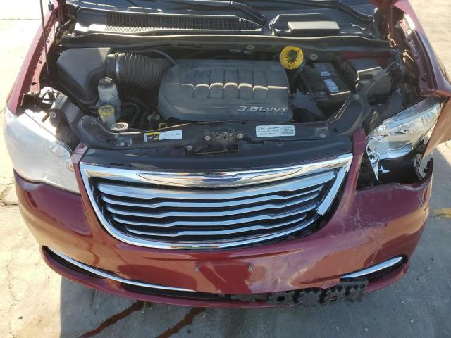 Photo 12 from auction – 2015 CHRYSLER TOWN & COU with VIN 2C4RC1CG9FR673610