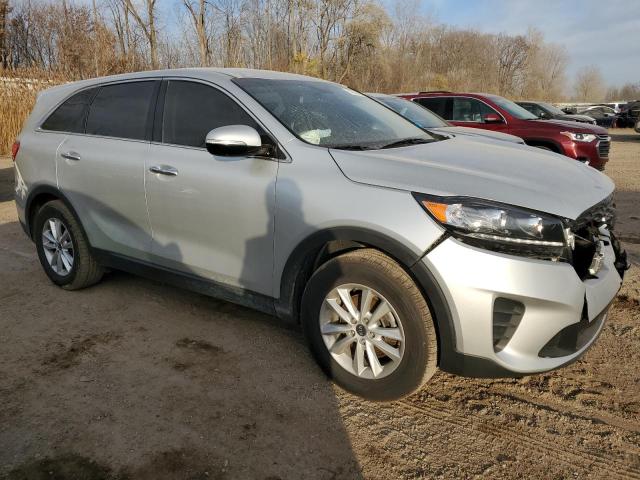 Photo 4 from auction – 2019 KIA SORENTO L with VIN 5XYPG4A32KG577751