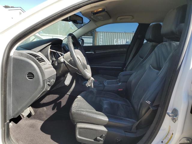 Photo 7 from auction – 2017 CHRYSLER 300 LIMITE with VIN 2C3CCAAG1HH665037