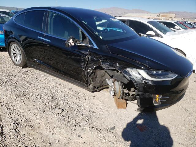 Photo 4 from auction – 2017 TESLA MODEL X with VIN 5YJXCDE28HF072570