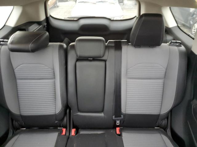Photo 10 from auction – 2017 FORD ESCAPE TIT with VIN 1FMCU9J95HUA51156