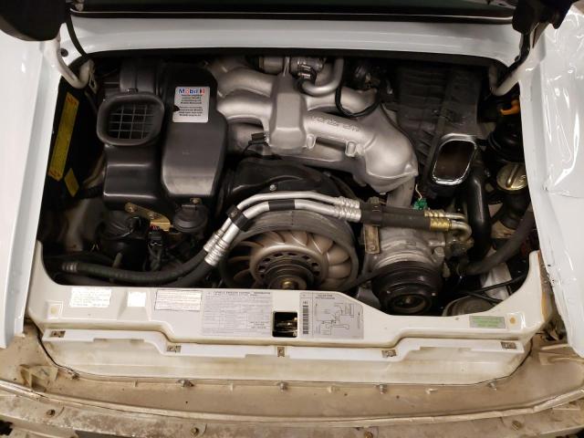 Photo 11 from auction – 1998 PORSCHE 911 CARRER with VIN WP0AA2998WS320632