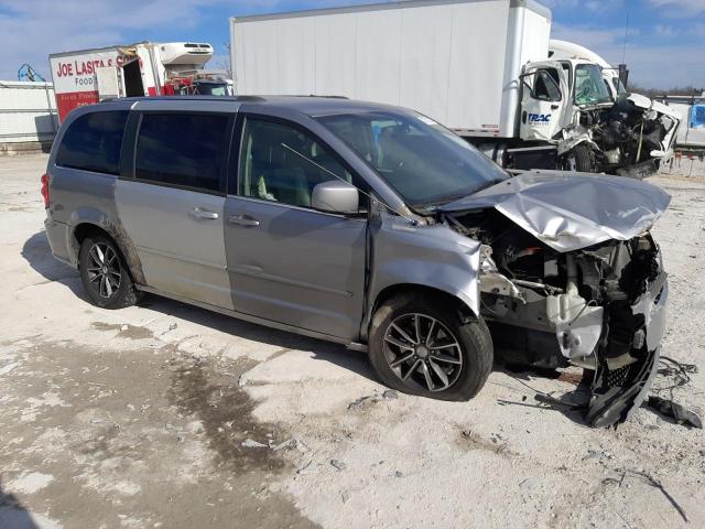 Photo 4 from auction – 2017 DODGE GRAND CARA with VIN 2C4RDGCG9HR869176