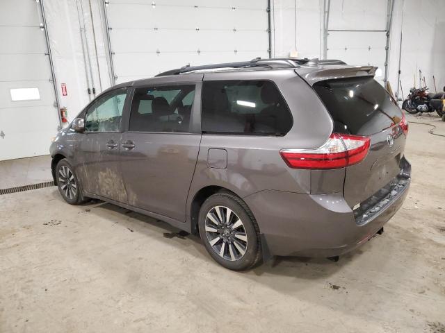 Photo 2 from auction – 2018 TOYOTA SIENNA LE with VIN 5TDJZ3DC2JS201560