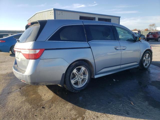 Photo 3 from auction – 2012 HONDA ODYSSEY TO with VIN 5FNRL5H90CB066844