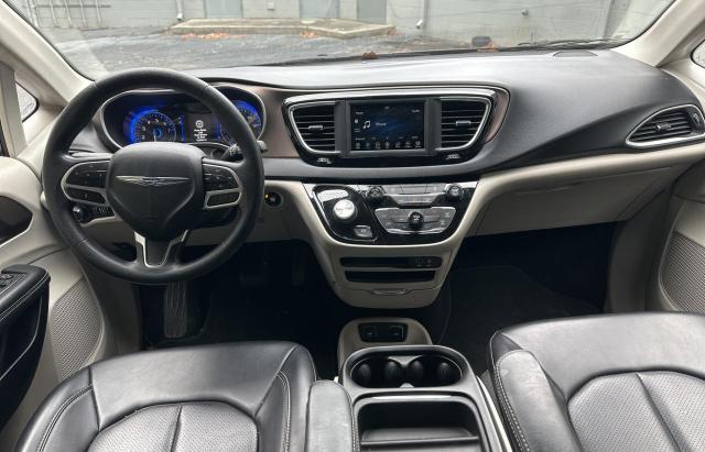 Photo 9 from auction – 2020 CHRYSLER VOYAGER LX with VIN 2C4RC1DG3LR216866