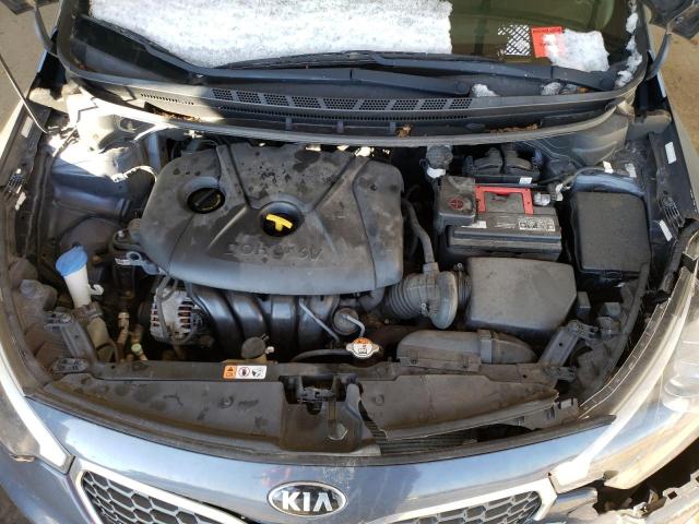 Photo 11 from auction – 2016 KIA FORTE LX with VIN KNAFK4A60G5495325