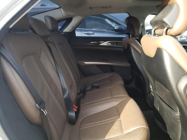 Photo 10 from auction – 2016 LINCOLN MKZ with VIN 3LN6L2GK3GR632551
