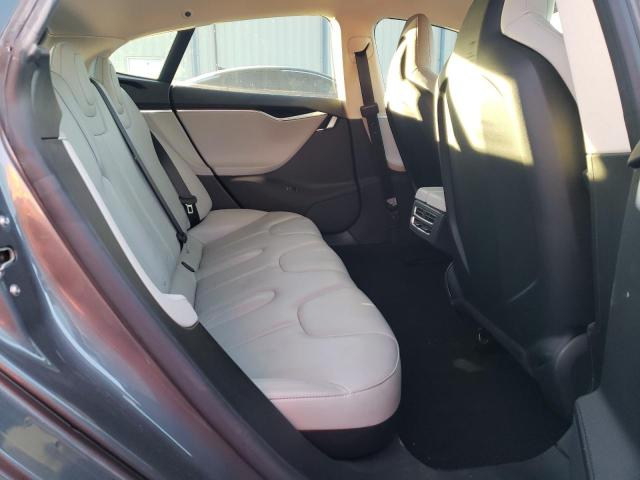 Photo 11 from auction – 2013 TESLA MODEL S with VIN 5YJSA1CN4DFP14109