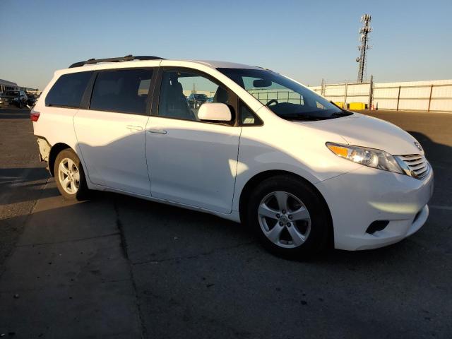 Photo 4 from auction – 2016 TOYOTA SIENNA LE with VIN 5TDKK3DC9GS706528