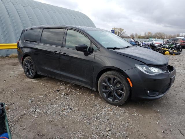 Photo 4 from auction – 2018 CHRYSLER PACIFICA T with VIN 2C4RC1FG5JR272933