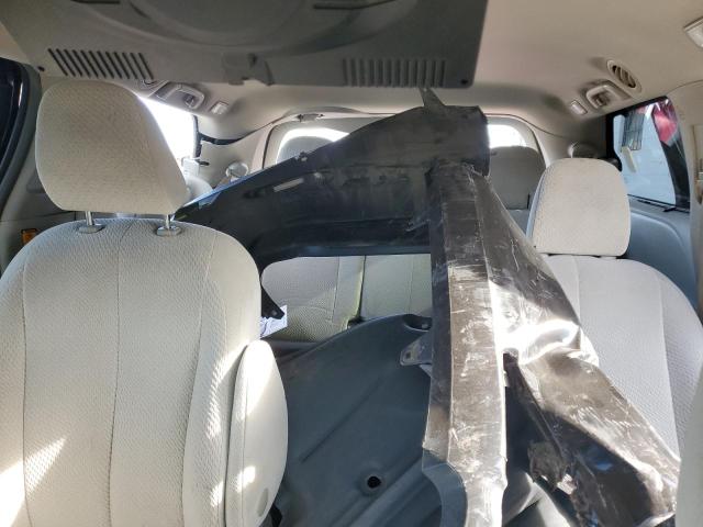 Photo 10 from auction – 2013 TOYOTA SIENNA LE with VIN 5TDKK3DC4DS337928