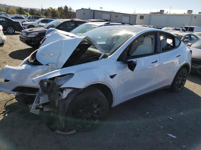 TESLA MODEL Y 2022 with VIN 7SAYGDEE4NF554888 - Photo from auction