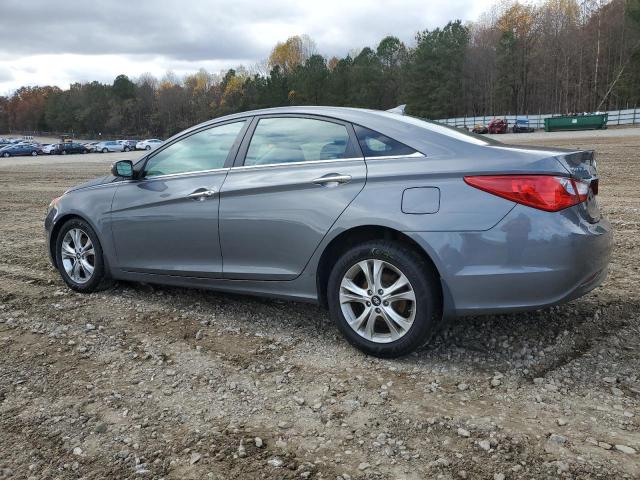 Photo 2 from auction – 2013 HYUNDAI SONATA SE with VIN 5NPEC4AC8DH666223